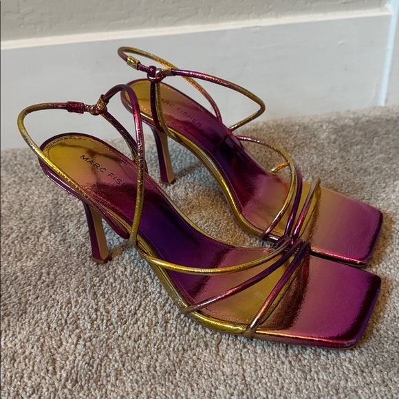 Marc Fisher Dareta Metallic Heeled Sandal Ombre Yellow Purple Size 9.5 - Picture 2 of 5